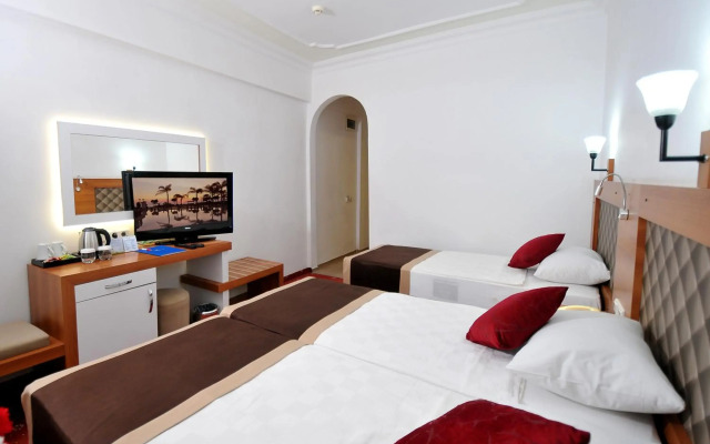 Ramira Beach Hotel