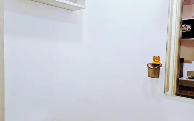 Modern Cozy Studio with Netflix