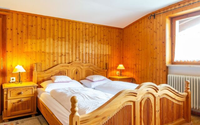Elegant Holiday Home in Jochberg Tyrol near Ski Area