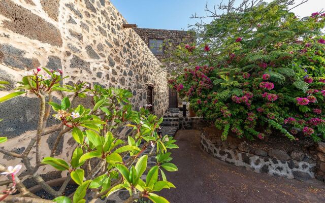 Hotel Rural Restaurante Mahoh