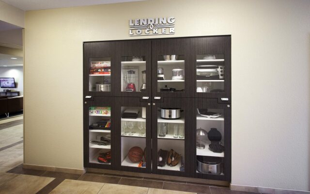 Candlewood Suites Newark South - University Area by IHG