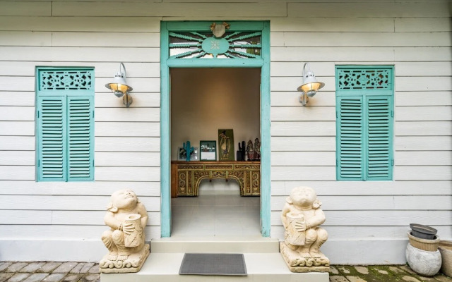 Plum Villa by Betterplace