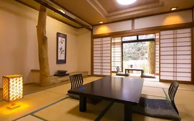 Motoyu Ryokan