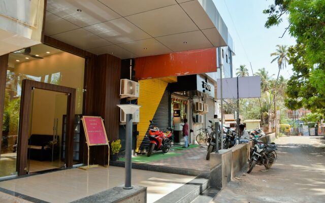 Malvan's Aishwarya Hotel