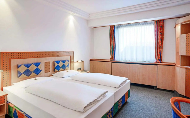 TOP Kongresshotel Europe Stuttgart