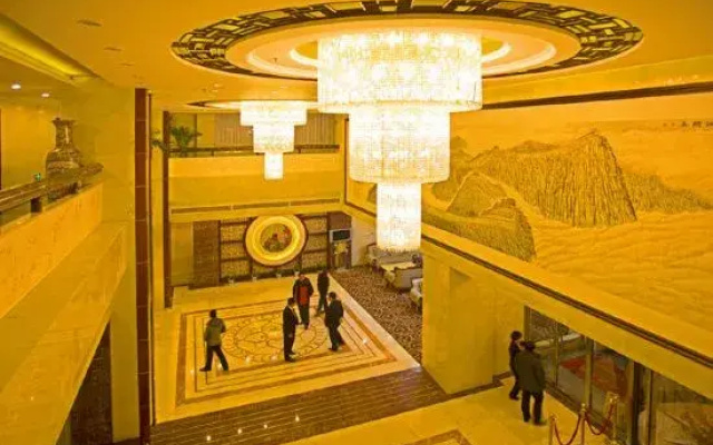 Century Sunshine Holiday Hotel