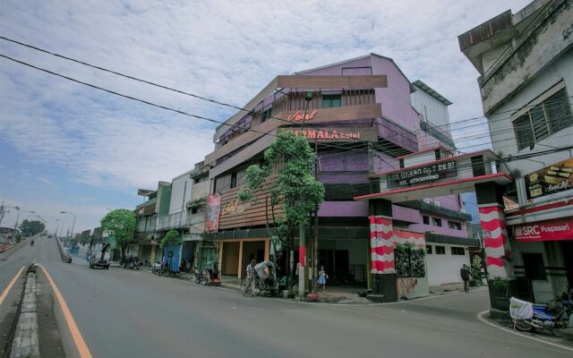 Votel Nirmala Hotel Malang