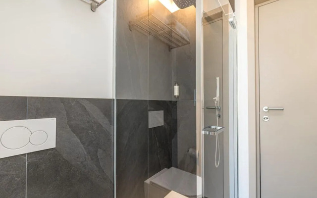 Icon H 203 Suite Micro-living