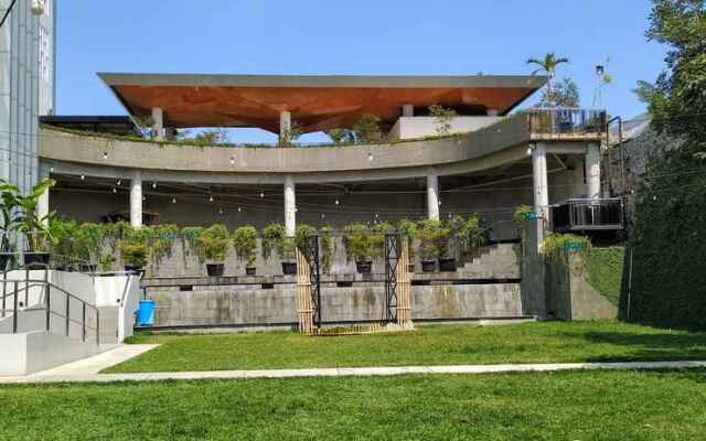 TechieRoom Kotlin at Clove Garden Residence