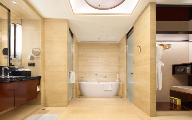 Crowne Plaza Chengdu Panda Garden by IHG - Near Panda Base