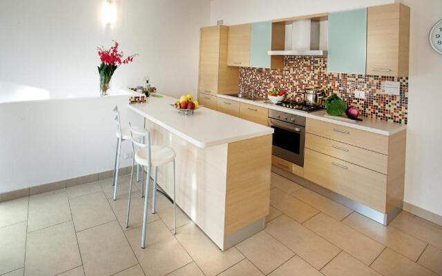 Tremezzo Residence 3
