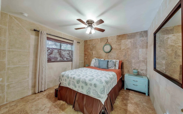 Palm Breeze 1035