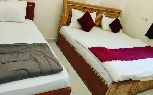 Ram Basant Hotel & Resturant