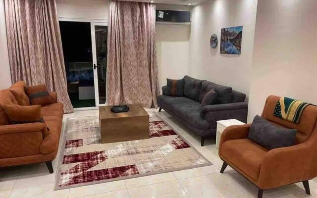 Unique Seaview 3-Bedroom Apartment