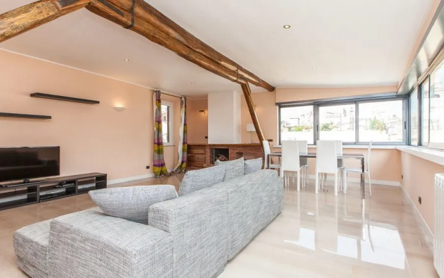 Rental in Rome Navona Penthouse