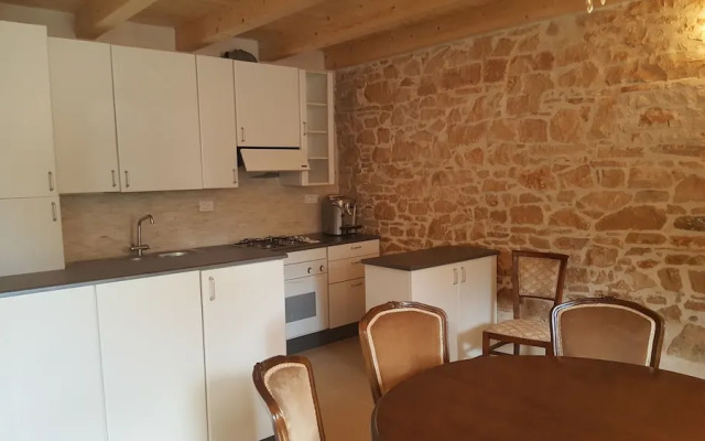 Fabulous Stone House and Large Natural Pool