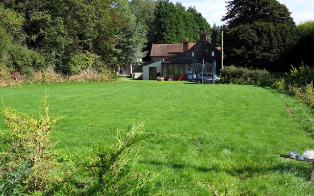 Acorns Guest House