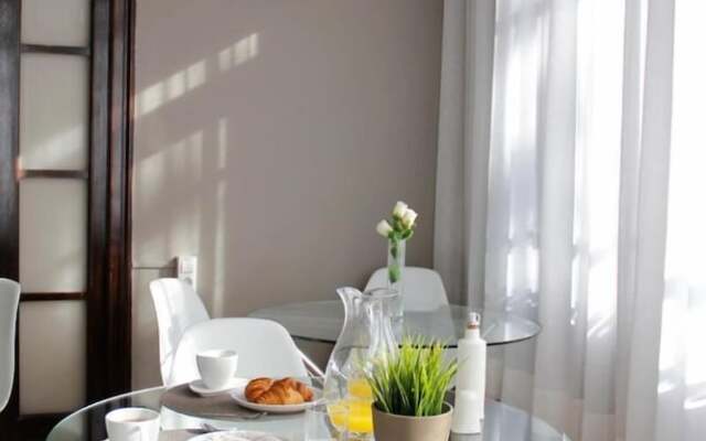 7 Moons Bed & Breakfast