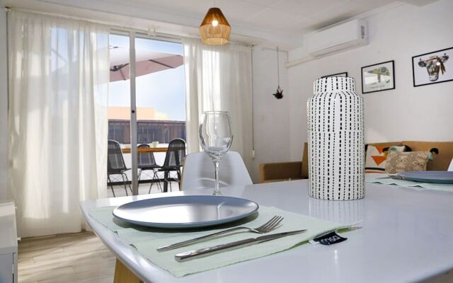 M&C Penthouse Santa Barbara