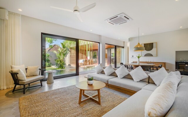 Luxe & Modern 3BR Villa Uni