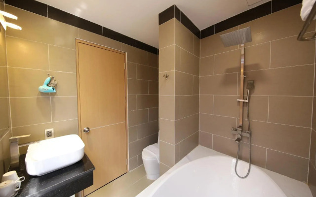 Varia Hotel