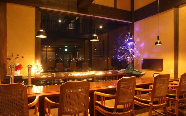 Yufuin Onsen Toshoan