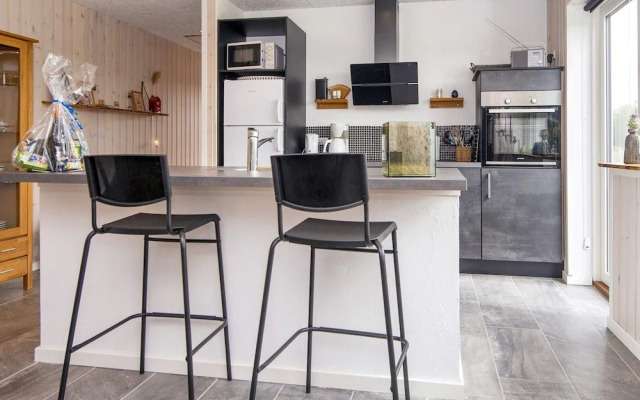 6 Person Holiday Home in Hemmet-by Traum