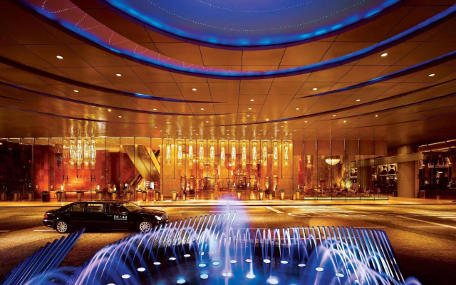 StarWorld Hotel