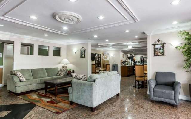 Quality Inn & Suites