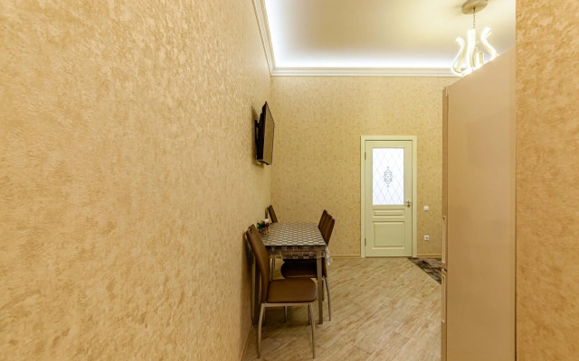 Апартаменты на улице Чкалова 75 (52/3)