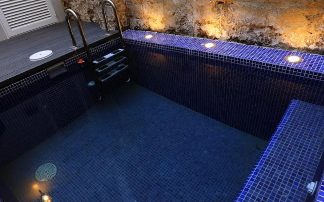 Loft independiente con Piscina compartida en Centro de Valencia