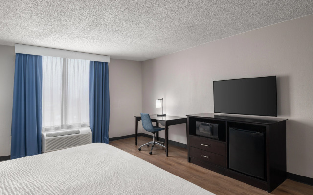 Garner Hotel Wytheville East by IHG