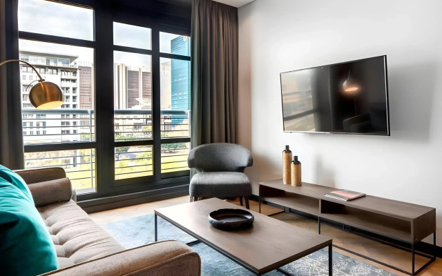 The Onyx Apartment Hotel by NEWMARK