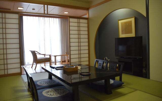 The Gran Resort Elegante Awajishima