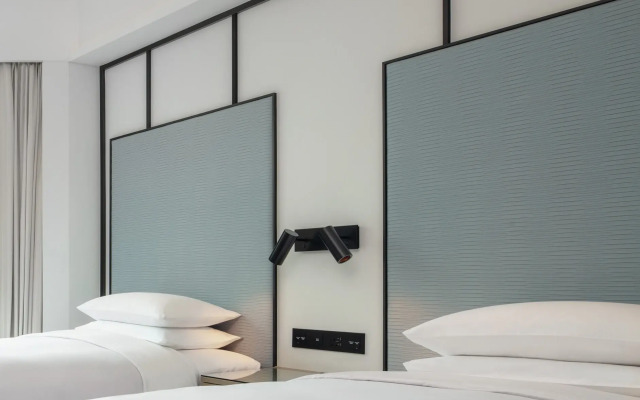 Four Points By Sheraton Hong Kong, Tung Chung
