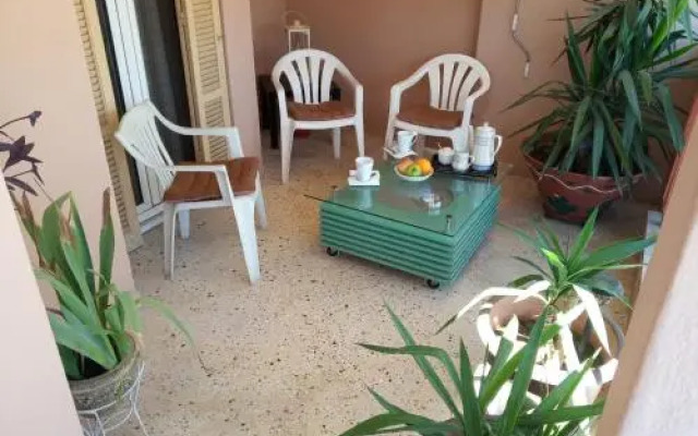 Cosy Central Penthouse -Up To 6 Guests- With Wifi