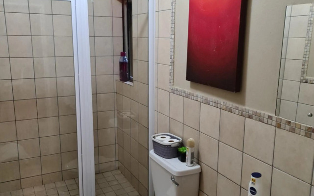 Midrand Ninth on Lever Shalom