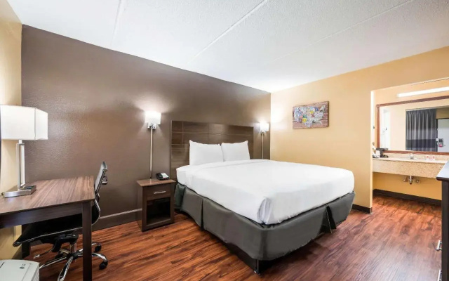 Riverchase Hotel