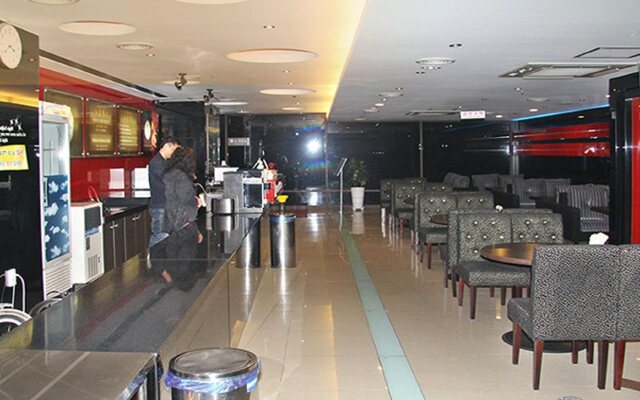 Noblesse Hotel