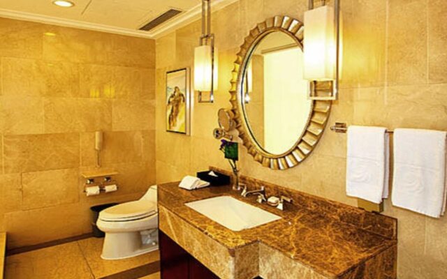 Golden Eagle Summit Hotel Kunming