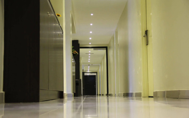 Sunbow Hotel Residency