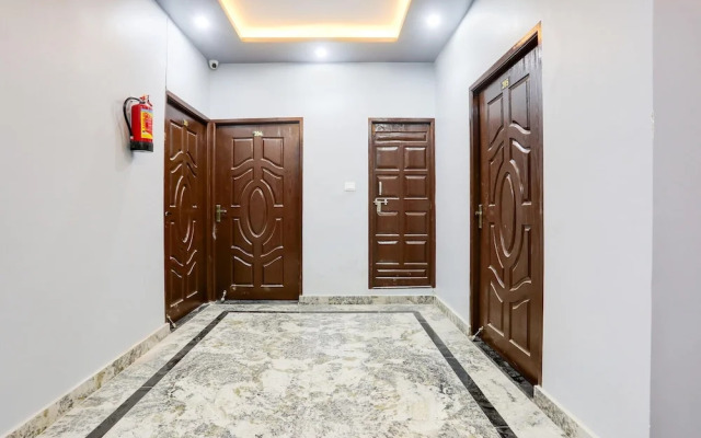 Super Townhouse Ghunghrani Street Godowlia
