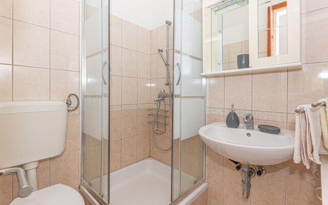 Beautiful Apartment in Primosten With Wifi and 1 Bedrooms