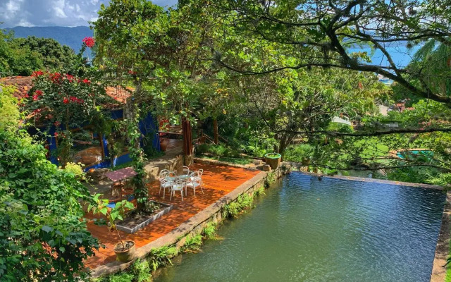 Casas D'Água Doce - Casa Ateliê