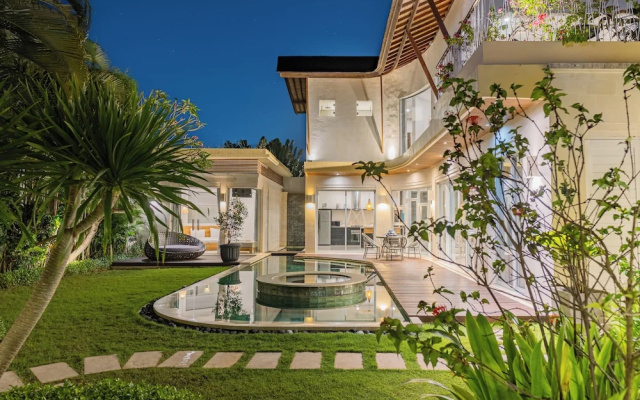 Luxury Villa K Central Seminyak