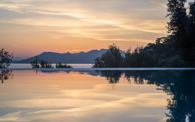Armonia Bay Hotel