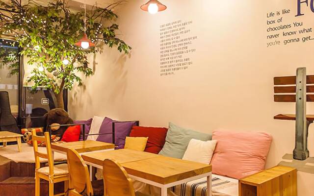 Paju Mori Café Pension