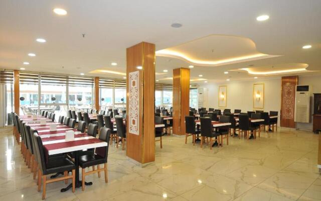 Grand Barhan Hotel