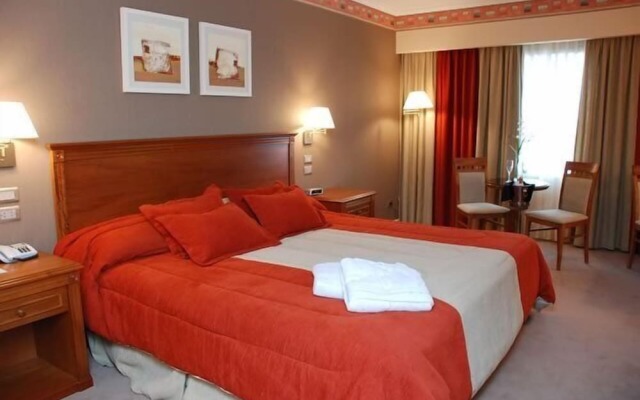 Howard Johnson by Wyndham Villa Maria Casino