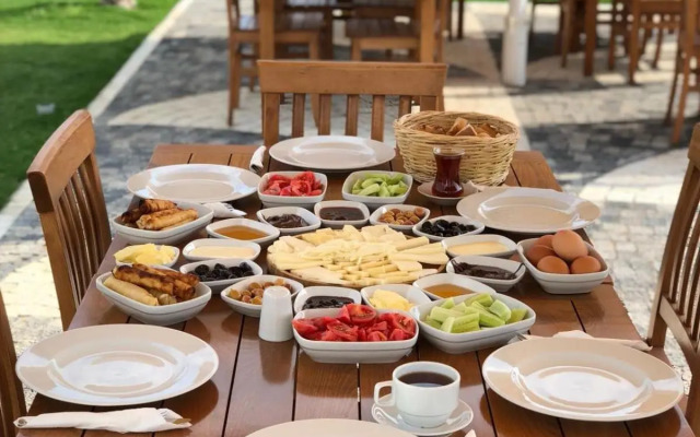 Bozcaada Ersin Konak